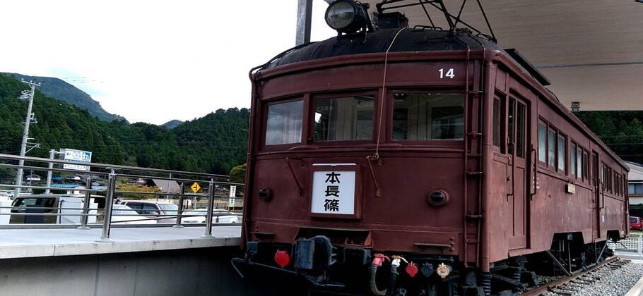 愛知の秘境 豊根村 - 自然と文化の調和する山間の小村